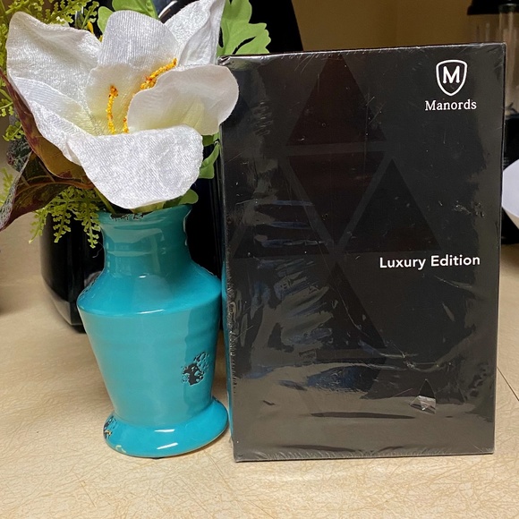 Manords Luxury Edition - Picture 1 of 2